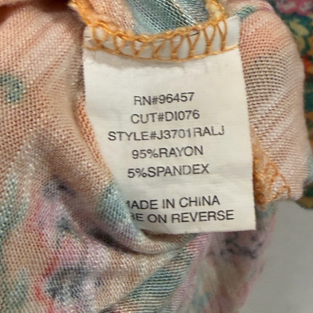 Eyeshadow XL Mustard Floral Peasant Top Boho Off Shoulder Lace Hem - Picture 5 of 5